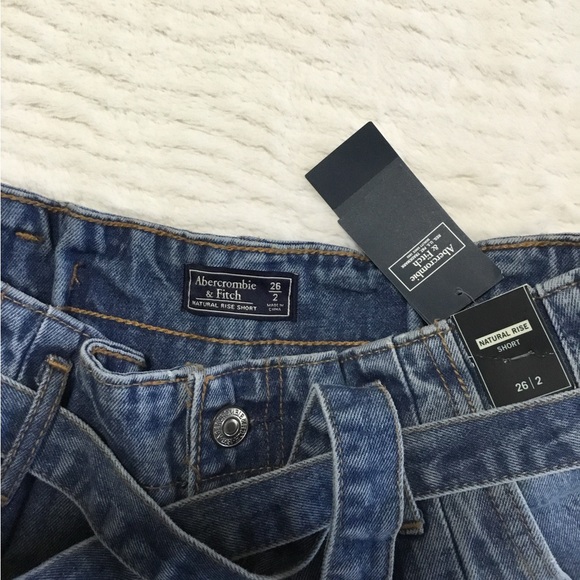 Abercrombie & Fitch Sz 26/2 Denim Paper Bag Waist Shorts Natural Rise High Rise - Picture 2 of 11